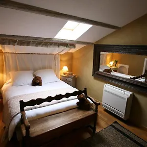 https://une-autre-maison.hotels-rhonealpes.com