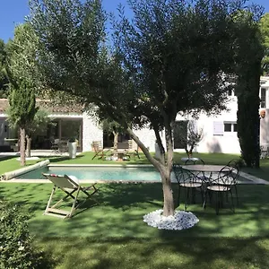 https://la-maison-1440.fr-provencehotel.com